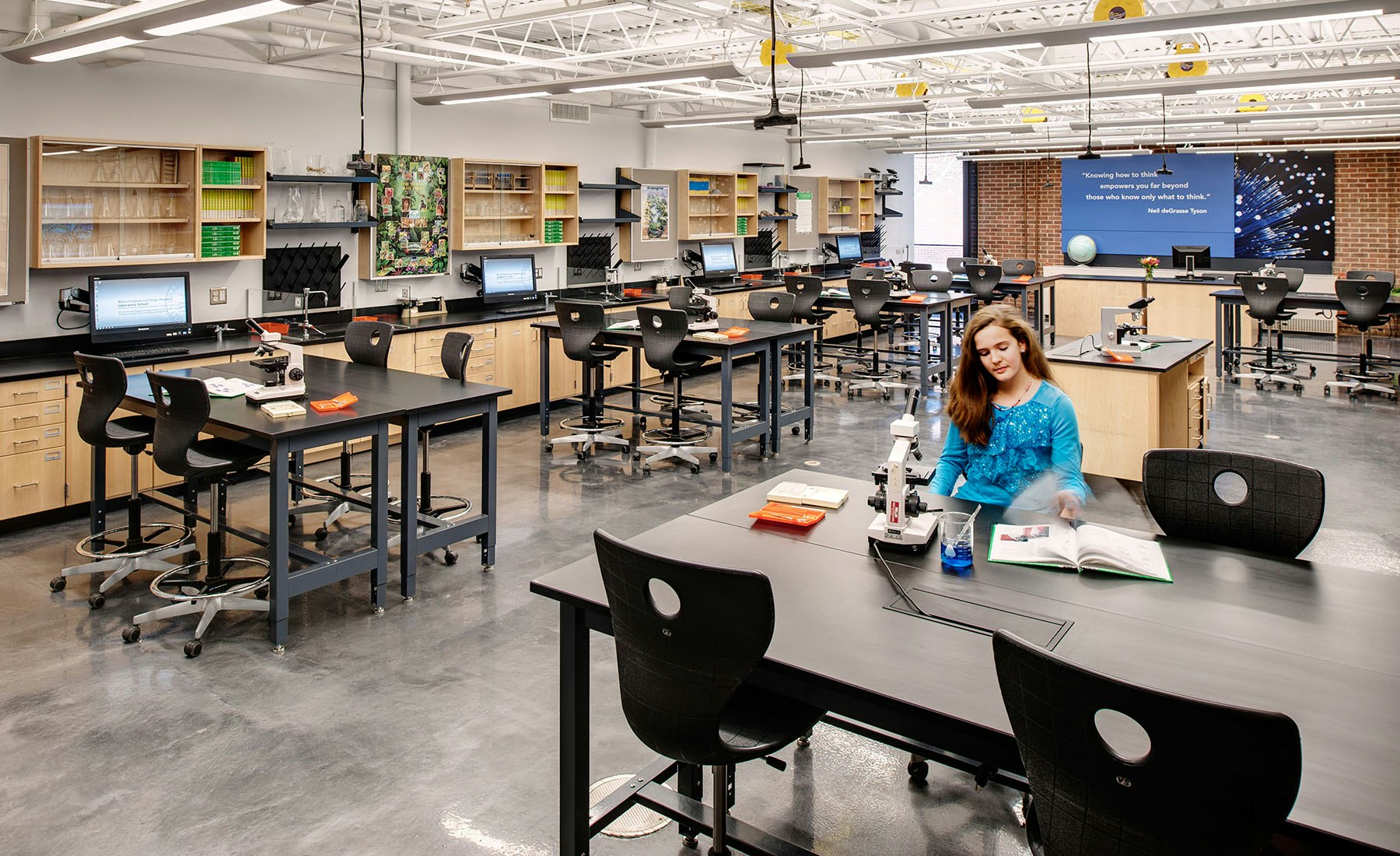 The six lab stations found in each of the four labs feature a digitally-controlled die-cutter, 3-D printer and an all-in-one, wall-mounted computer that pivots in three directions for optimal support of student collaboration. 